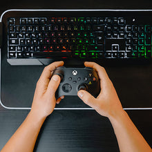 Cargar imagen en el visor de la galería, Xbox Mando - Plataforma : Xbox One, Xbox Series X CARBON BLACK NEGRO (nuevo)